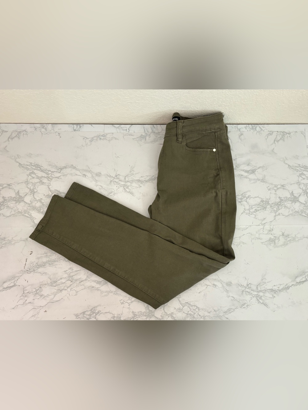BEBE Heartbreaker Ankle Skinny Jeans Size 28 Olive Green Jeggings Stretchy